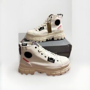 Palladium Revolt HI TX Lace Up Ankle Boots Womens Size 10 Chunky White